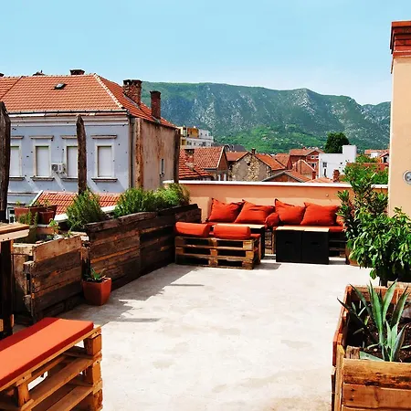 Balkanarama Hostel *